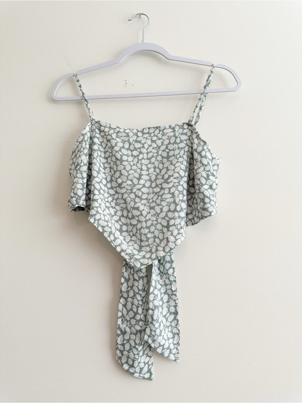 Abercrombie & Fitch Sage Green Floral Tie-Back Bandana Hem Top